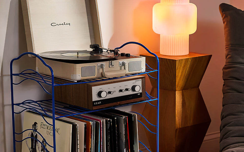 News, Reviews & Awards